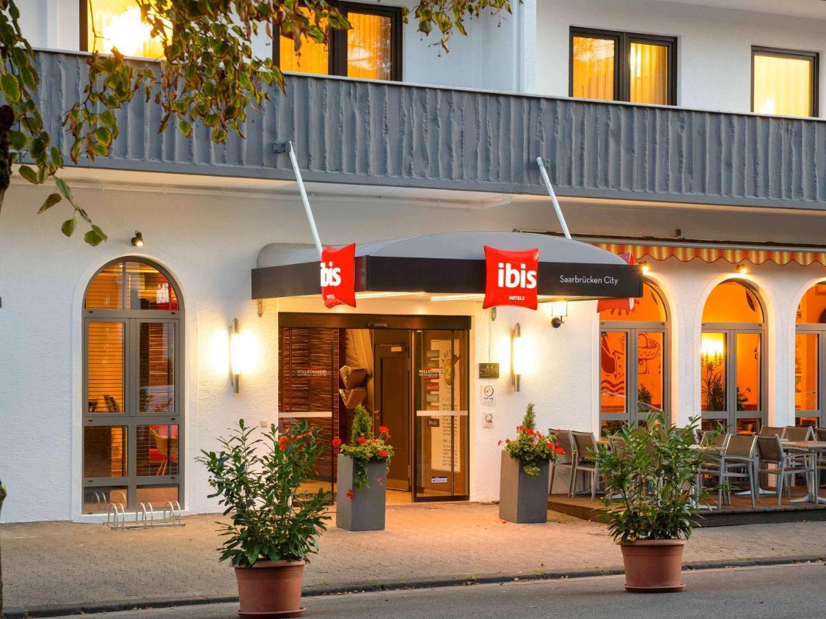 Saar City Hotel Саарбрюккен Экстерьер фото