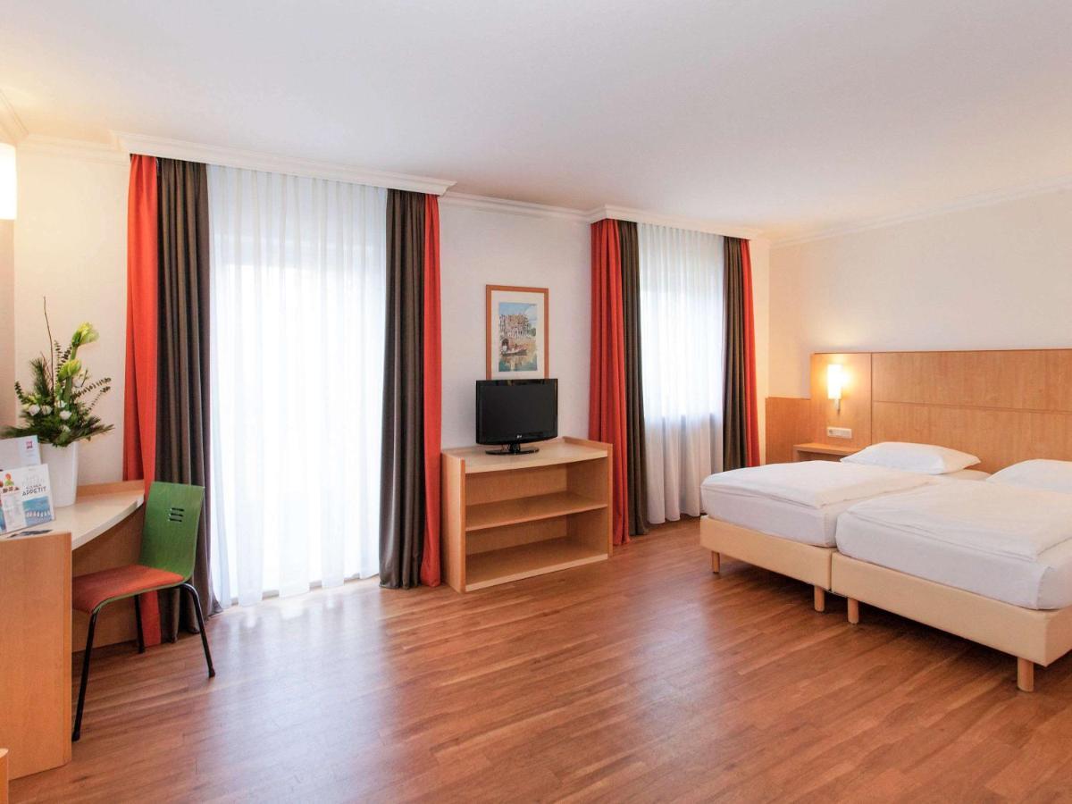 Saar City Hotel Саарбрюккен Экстерьер фото