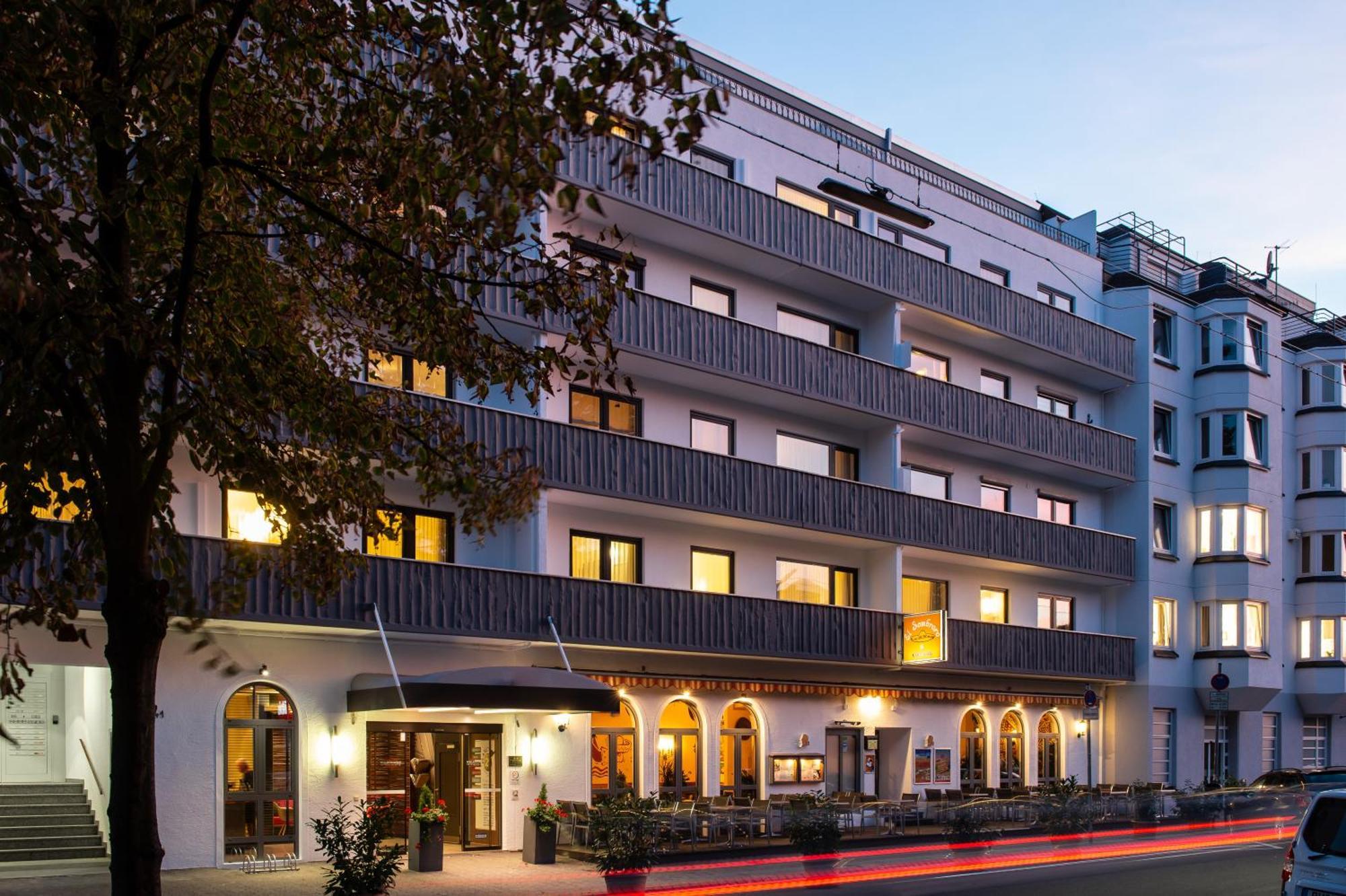 Saar City Hotel Саарбрюккен Экстерьер фото